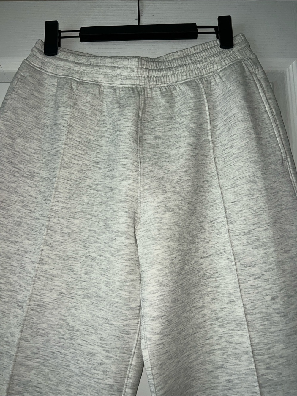 Abercrombie & Fitch YPB NeoKnit Wide Leg Drawstring Sweatpants Small NWOT - Picture 2 of 4
